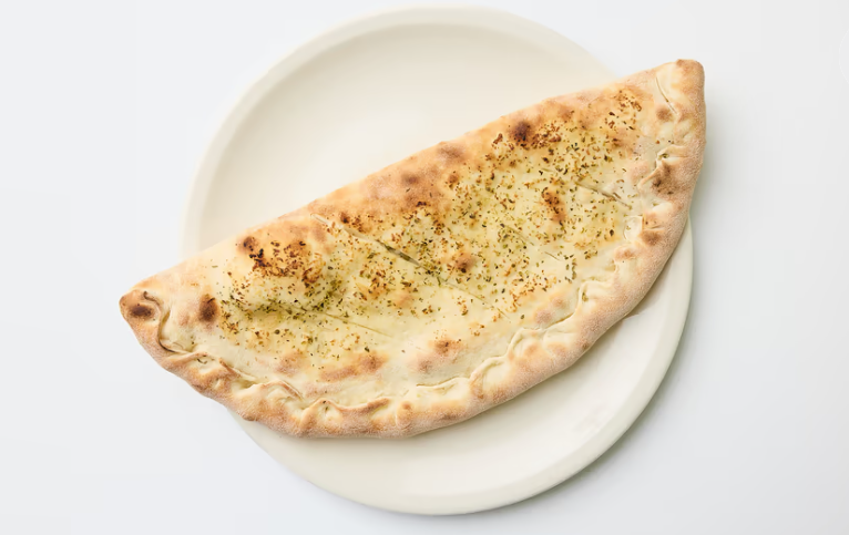 DESI CALZONE